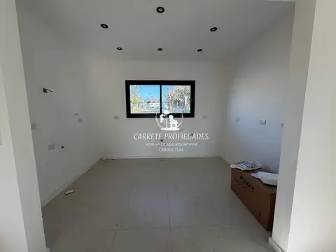 Casa 4 ambientes con 3 baños