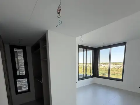 Departamento 4 ambientes con 3 baños