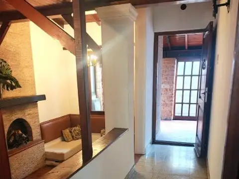 Depto Tipo Casa 4 ambientes con 1 baño