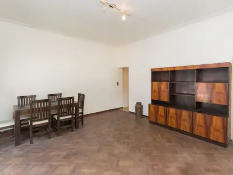 Depto Tipo Casa en Venta en Coghlan, USD 230.000