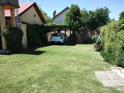 Casa en Venta con 1 cochera