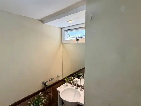 Casa en venta 6 ambientes San Bernardo