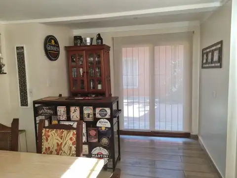 Casa - Venta - Argentina, Villa Elisa - Calle 132 bis