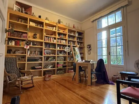 Dueño directo Vende. Extraordinario Semipiso de estilo Frances