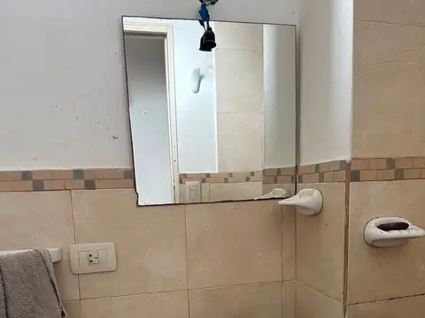 Depto Tipo Casa 3 ambientes con 2 baños