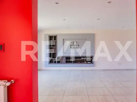 Casa en Alquiler en Neuquen, USD 3.500