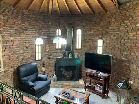 Casa - Venta - Argentina, San Miguel - Int. Juan Irigoin 2491