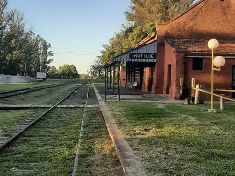 Amplio terreno con casa y excelente ubicación