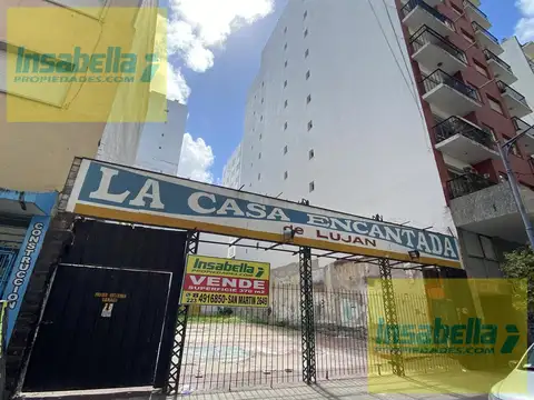 Corrientes 2155, entre Av. Colon y Bolivar