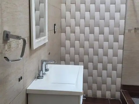 CASA A LA VENTA LUJAN DE CUYO