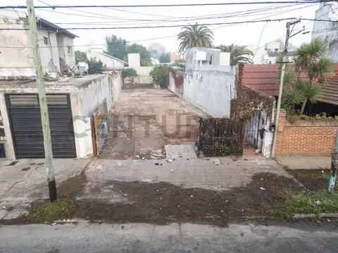 Terreno en Venta 8,20  mts Frente