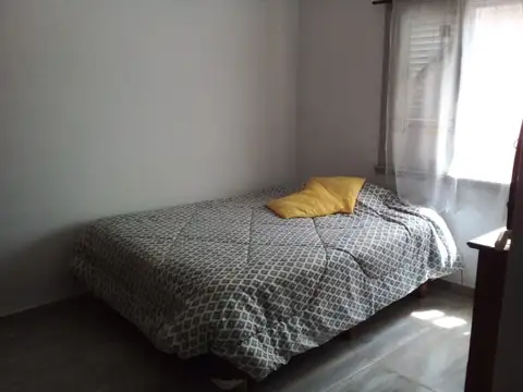 Depto Tipo Casa 4 ambientes con 1 baño
