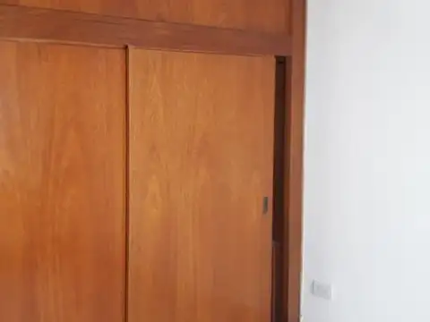 Casa en Venta en Quilmes Oeste, USD 65.000