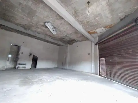 LOCAL COMERCIAL , VENTA , GLEW , DOBLE VIDRIERA , SOBRE ESQUINA , INVERSION