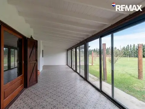 Casa 6 ambientes con 3 baños