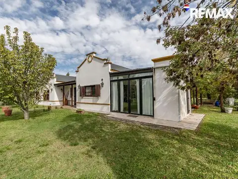 CASA DE CAMPO EN VENTA s/LOTE 1 HA c/MOLINO