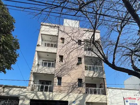 Avenida 25 E ( 41 Y 42) 471 , Piso 2