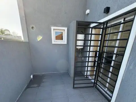 Departamento en Venta al Noreste