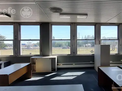 290m2 de OFICINAS En Parque Industrial CIR2 - Ruta 2 km 37.5