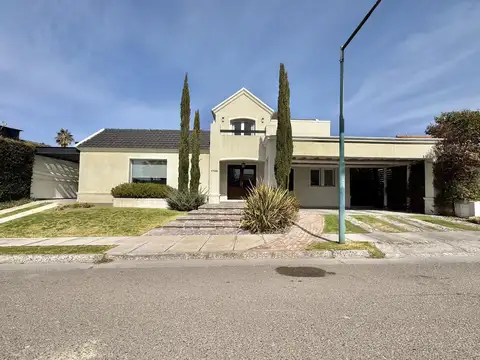 Venta casa Godoy cruz