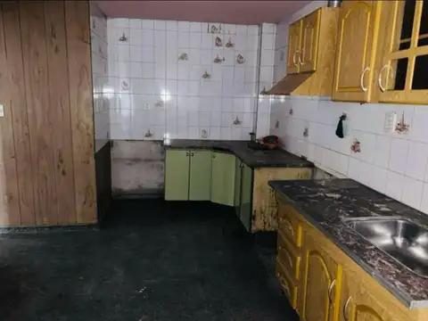 Depto Tipo Casa en Venta en Villa Hipodromo, USD 45.000