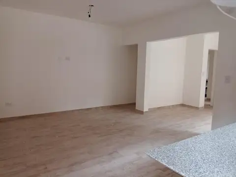 Depto Tipo Casa en Venta en Moreno, USD 70.000