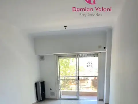 Marcos Paz 2100, Piso 2