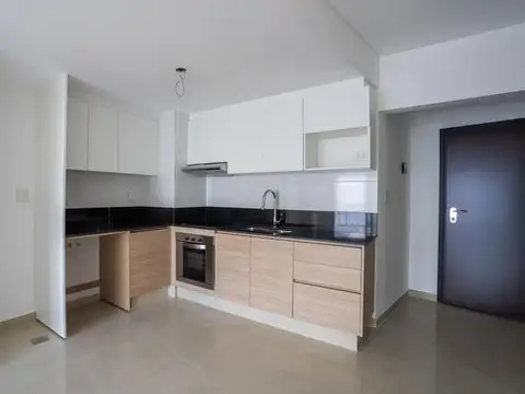 Departamento en Venta en Parque Chacabuco, USD 200.000