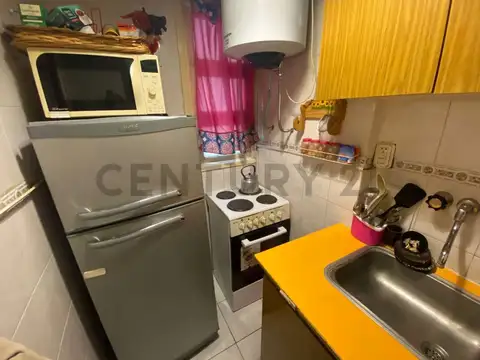 Santiago del Estero 2300, Piso 3