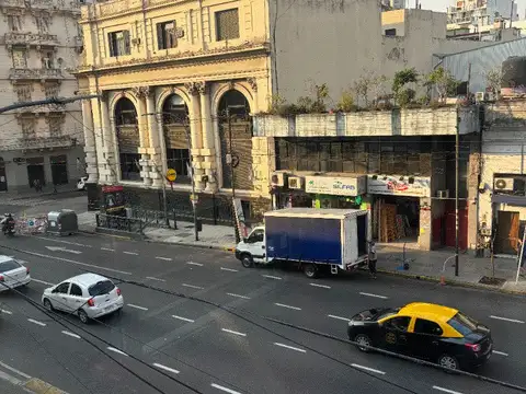 AV CORRIENTES 3300, Piso 2