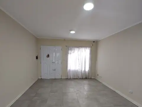 Casa en Alquiler en Merlo Sur, $ 1.200.000