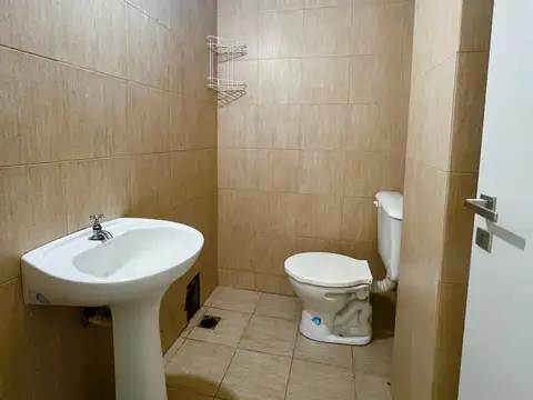 Local en Alquiler en Wilde, $ 580.000