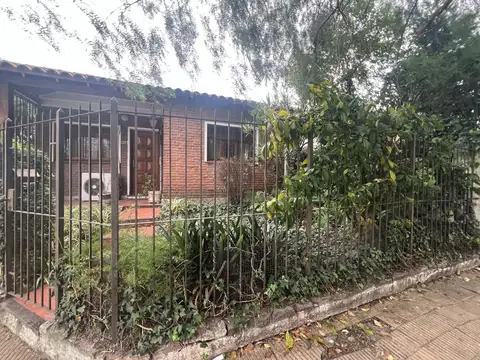 Gral. Angel Pacheco 800