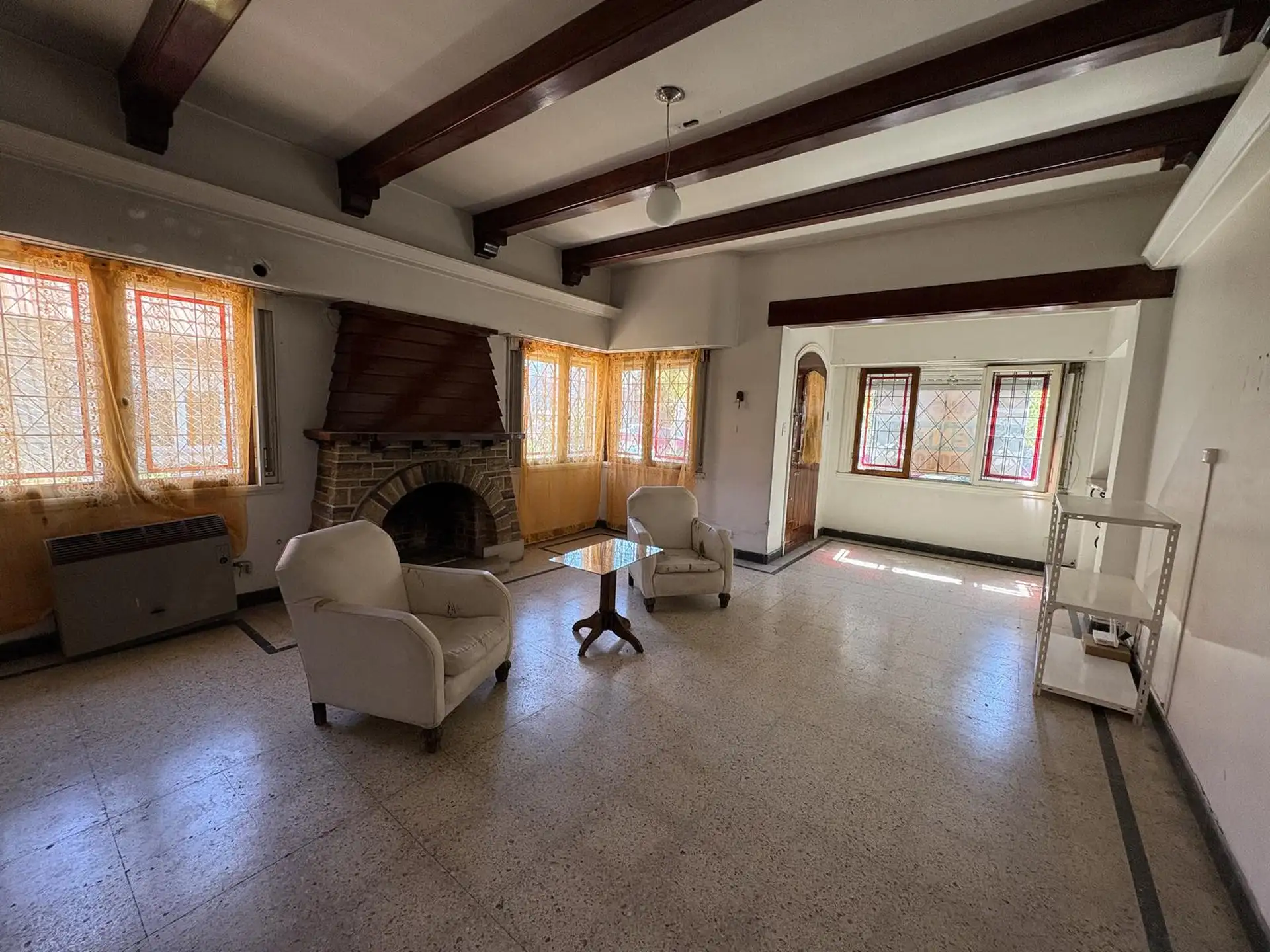 Chalet apto uso profesional en Macrocentro de la Ciudad