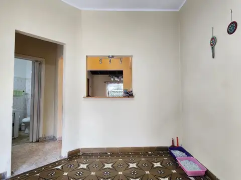 Casa 3 ambientes con 2 baños