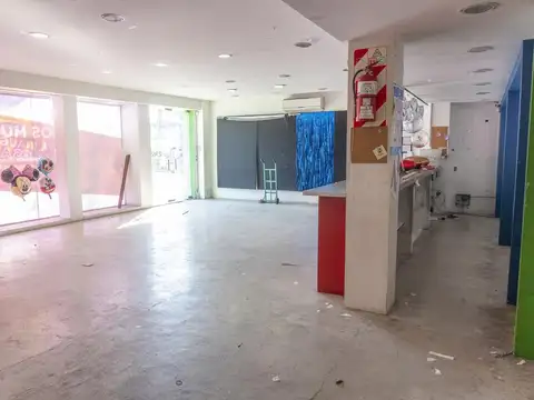 Local en alquiler, en Martínez