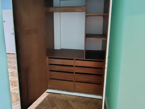 EXCEL 2 AMB RECICLADO C/ LAVADERO EN RECOLETA! ZONA FACULTADES Y SUBTES! APTO PROF