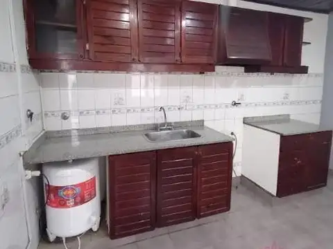 Depto Tipo Casa en Alquiler en Virreyes Estación, $ 650.000