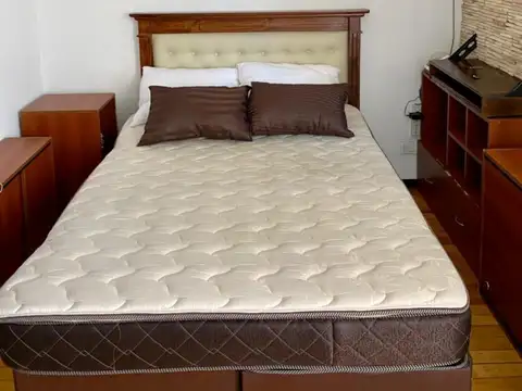 Alquilo Temporario en San Nicolás. Monoambiente para 2 Personas.