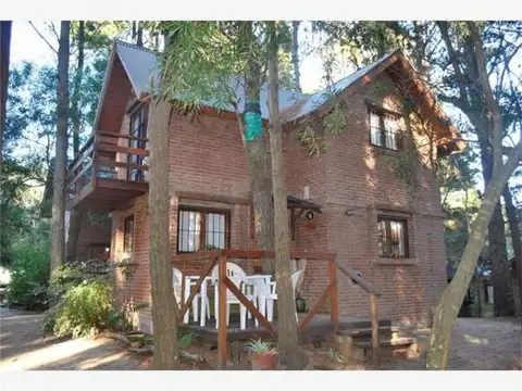 Complejo de 6 cabañas 2*