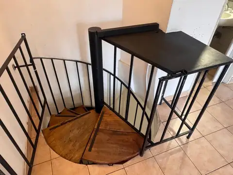 Almagro Local 34m2 Impecable estado Peron y Salguero. Frente