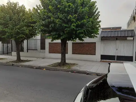 Coronel Díaz 100