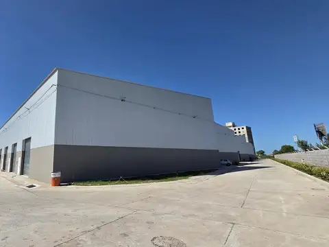 Galpón en venta de 1300 m2 sobre Circunvalación