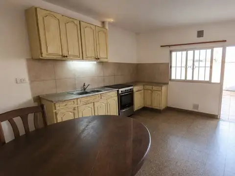 Casa en Venta en Barrio Matheu, USD 99.000