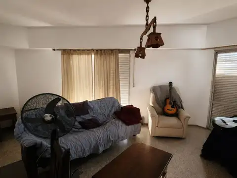 venta casa 3 dorm con local en barrio matheu