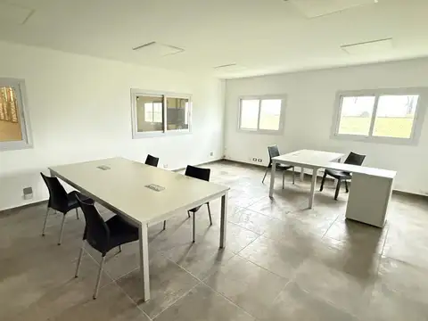 Excelente Nave Industrial en Parque Ind Cañuelas Venta