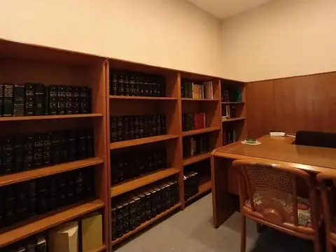 VENTA Oficina 3 Ambientes! Apto Profesional! Acepta reformas uso vivienda