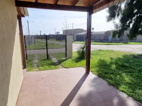 Casa en Alquiler en Capitán Bermudez, $ 480.000