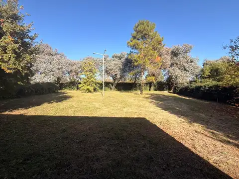 Terreno en construcción en barrio cerrado Portal del Sol.