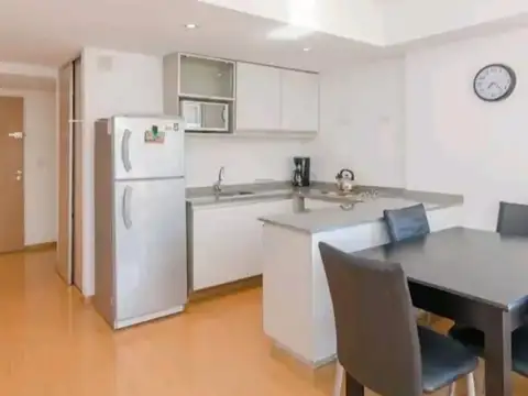 Humboldt 2400, Piso 5